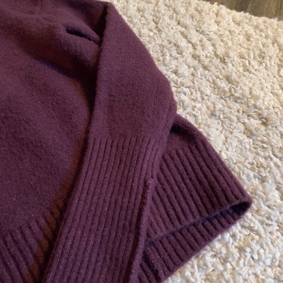 NWT Beautiful C’est Moi Sweater - Picture 3 of 3